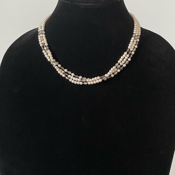 Napier Necklace 3 strands faux pearls 16”+3” - Picture 9 of 9